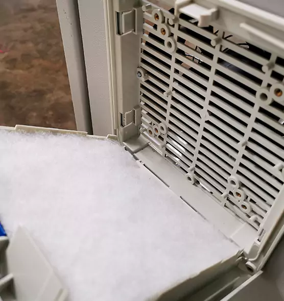 Professional Dryer Vent Mold Cleaning in Tampa, FL